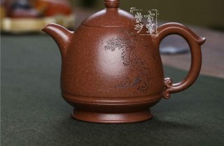 《高玉笠壺》